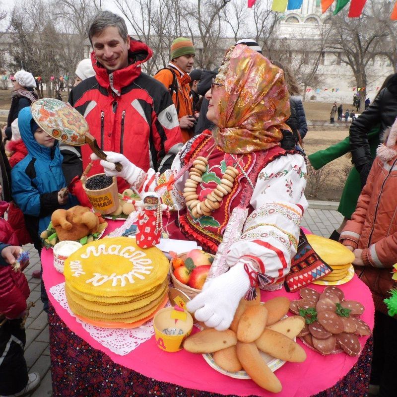 Авторские поделки и изысканные блюда от участников