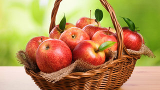 Какие витамины в яблоке