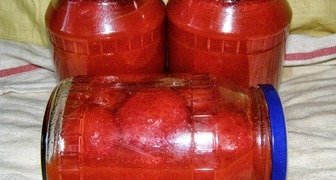 Консервация помидоров в томатном соке