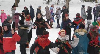 Народные гуляния на ярмарке Широкая масленица