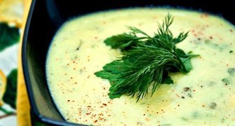 Рецепт - Норвежский пивной суп Елеброд с имбирем и сухариками