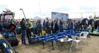 Оборудование для обработки почвы и сбора урожая на выставке Agro Show