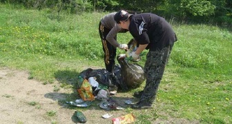 Акция: Спаси дикую природу - уборка леса и дорог