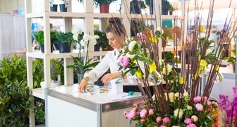 Горшечные и декоративные растения на выставке Ural Flowers
