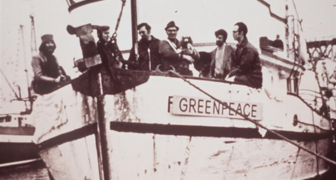 Один из первых протестов Гринпис против ядерных испытаний