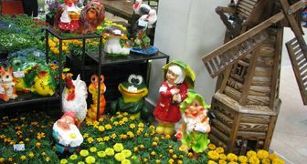 Фигурки для сада на выставке АгроЭкспоКрым