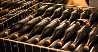 Хранение молодого вина в домашних условиях