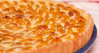Открытый Московский пирог с абрикосовым вареньем