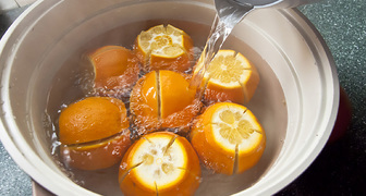 Подготовка апельсинов для приготовления варенья