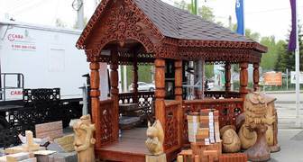 Садовые беседки и аксессуары из дерева на выставке Garden Comfort