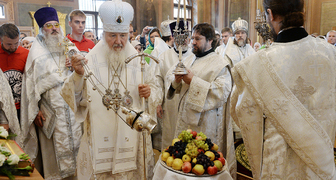Служба в православной церкви в день памяти Бориса и Глеба