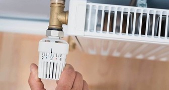 Установка термостата позволяет сэкономить на нагреве теплоносителя