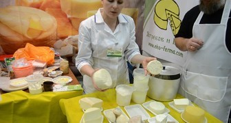 Выставка ЭкоГородЭкспо: мастер-класс приготовления натурального сыра 