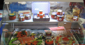 Мясные деликатесы на выставке Продовольствие в удовольствие. Новогоднее застолье
