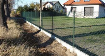 Забор из сетки Рабица для частного дома