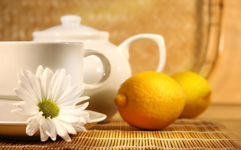 Чай с лимоном - от простуды и нервных расстройств