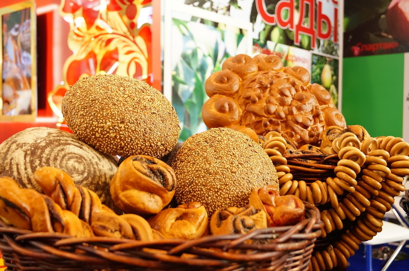 Хлебобулочные изделия на выставке Поморская осень
