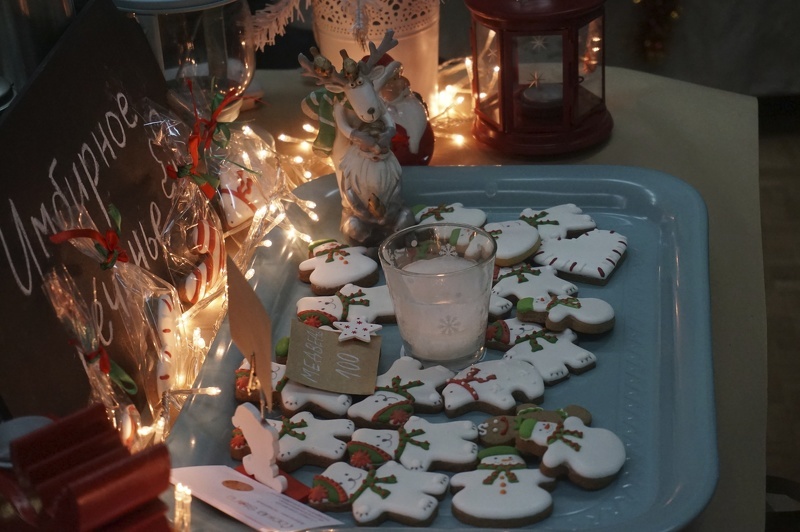 Имбирное печенье на Рождественской ярмарке в Санкт-Петербурге 