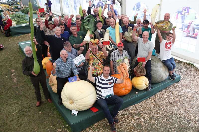 Конкурс на самый большой овощ - Malvern Autumn Show