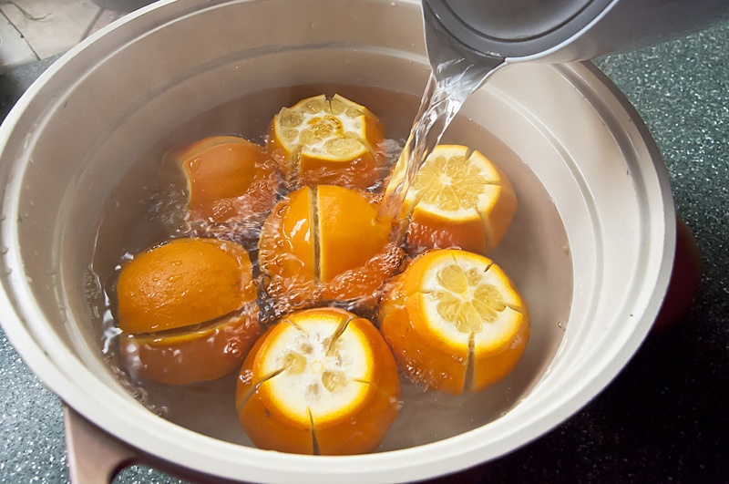 Подготовка апельсинов для приготовления варенья