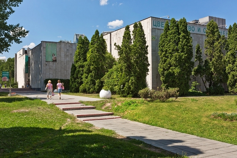 Школа садоводов и ландшафтных дизайнеров в Москве на ВДНХ: место проведения